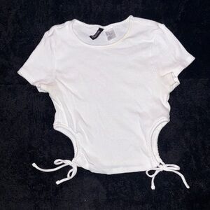 H&M Cropped T-shirt with Side Ties
